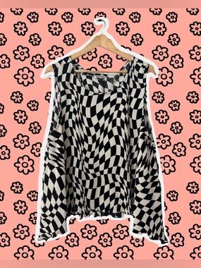 Nettle Studios - Checkered Wave Sleeveless Pleated Top - Black & White